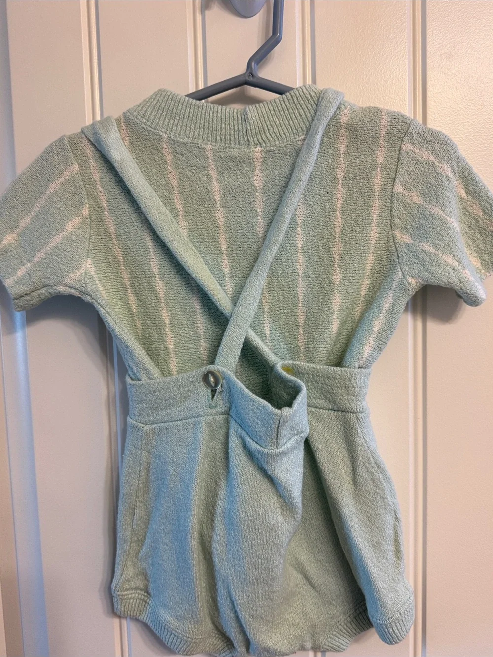 Vintage 2 piece Creative Knits boys 2 piece set
